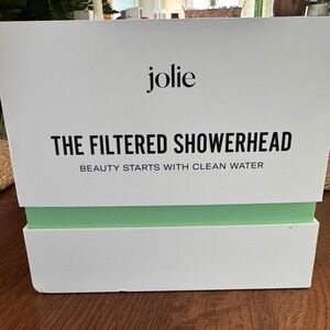 Jolie Filtered Showerhead